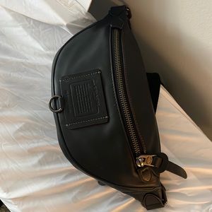 coach slingback almost brand new